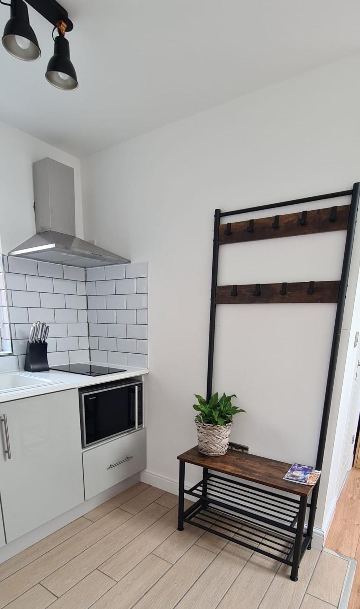 Canterbury Romantic Modern Home Goodnestone  Eksteriør billede